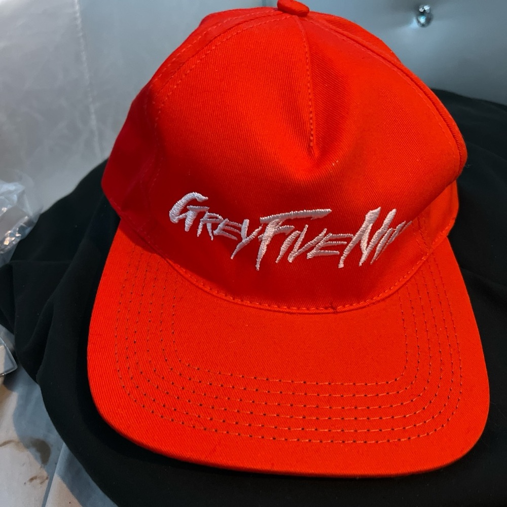 $B$ hat